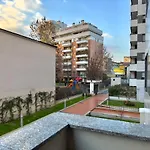 Appartement Sulla Metro 3 Gialla Maciachini Milan