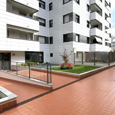 Sulla Metro 3 Gialla Maciachini Apartment Milan