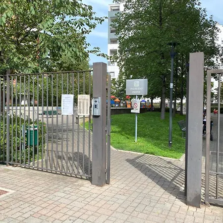 Sulla Metro 3 Gialla Maciachini Апартаменты